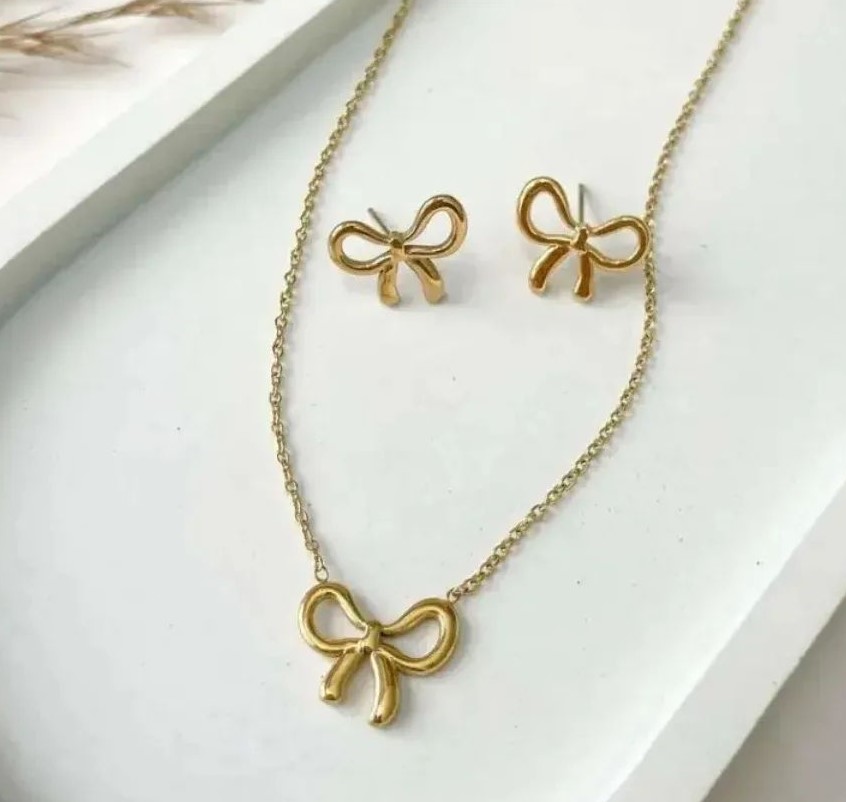 Gold Bow Necklace & Stud Earring Set | Anti Tarnish
