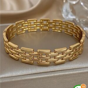 Luxurious Gold Plated Rectangular Link Cuff Bracelet for Women | Anti Tarnish - Image 2