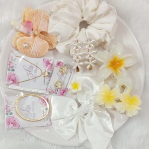 Yellow & White Floral Hair & Jewellery Combo Set